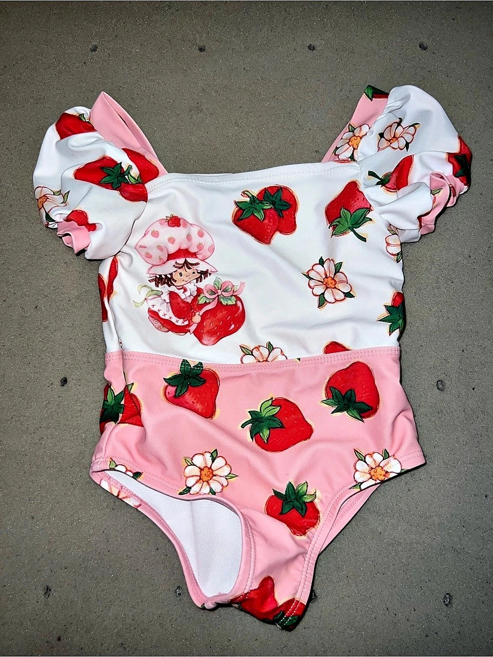 Strawberry Shortcake Toddler Girl Puff-Sleeve Onesie Girls 2T